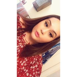 Meet your Posher, Ayleen